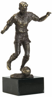 Skulptur "Fußballer" von Gerard